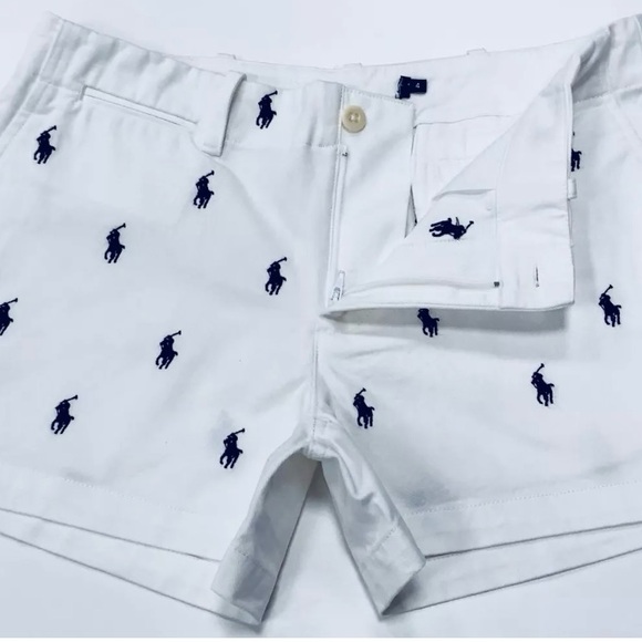 Ralph Lauren Women's Pony Shorts in White - Picture 4 of 5